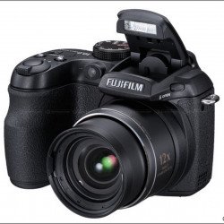 Цифров Фотоапарат Fujifilm FinePix S1500, 10MP, 12x optical zoom, 2.7