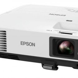 Мултимедийни проектори EPSON EB-2250U
