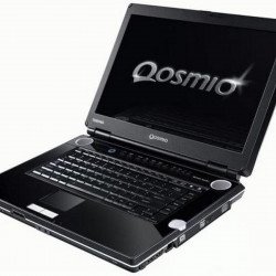 TOSHIBA Qosmio F30-112, Centrino Duo T2500 (2.0GHz/2M), 1GB DDR II, 100GB SATA, DVD SuperMulti, 15.4